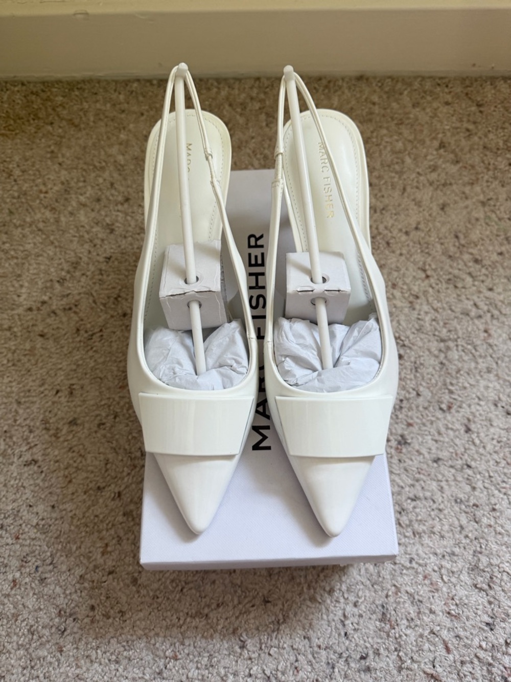 Marc Fisher White Slingback Kitten Heels Size 8.5 | Pointed Toe Pumps New in Box